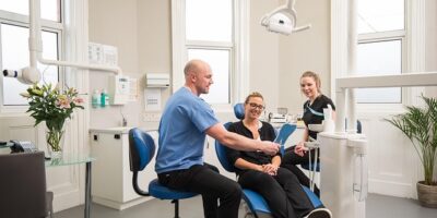 6 Συμβουλές για το φαγητό με Invisalign®