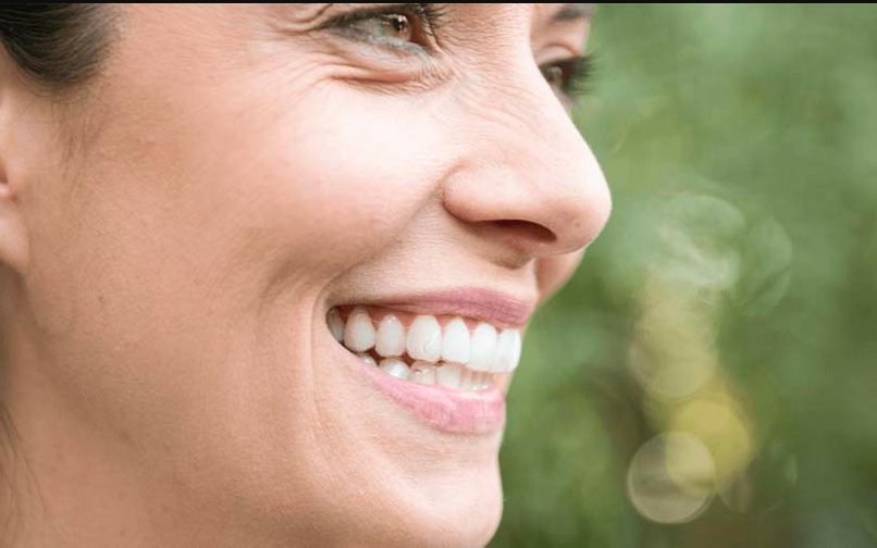 Η Σημασία των Retainers Μετά τη Θεραπεία Invisalign