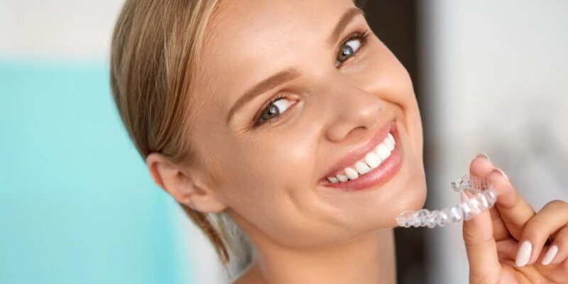 Πώς Λειτουργεί το Invisalign Ένας Οδηγός Βήμα προς Βήμα