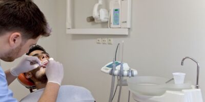 Συνήθεις διαδικασίες από έναν οικογενειακό οδοντίατρο